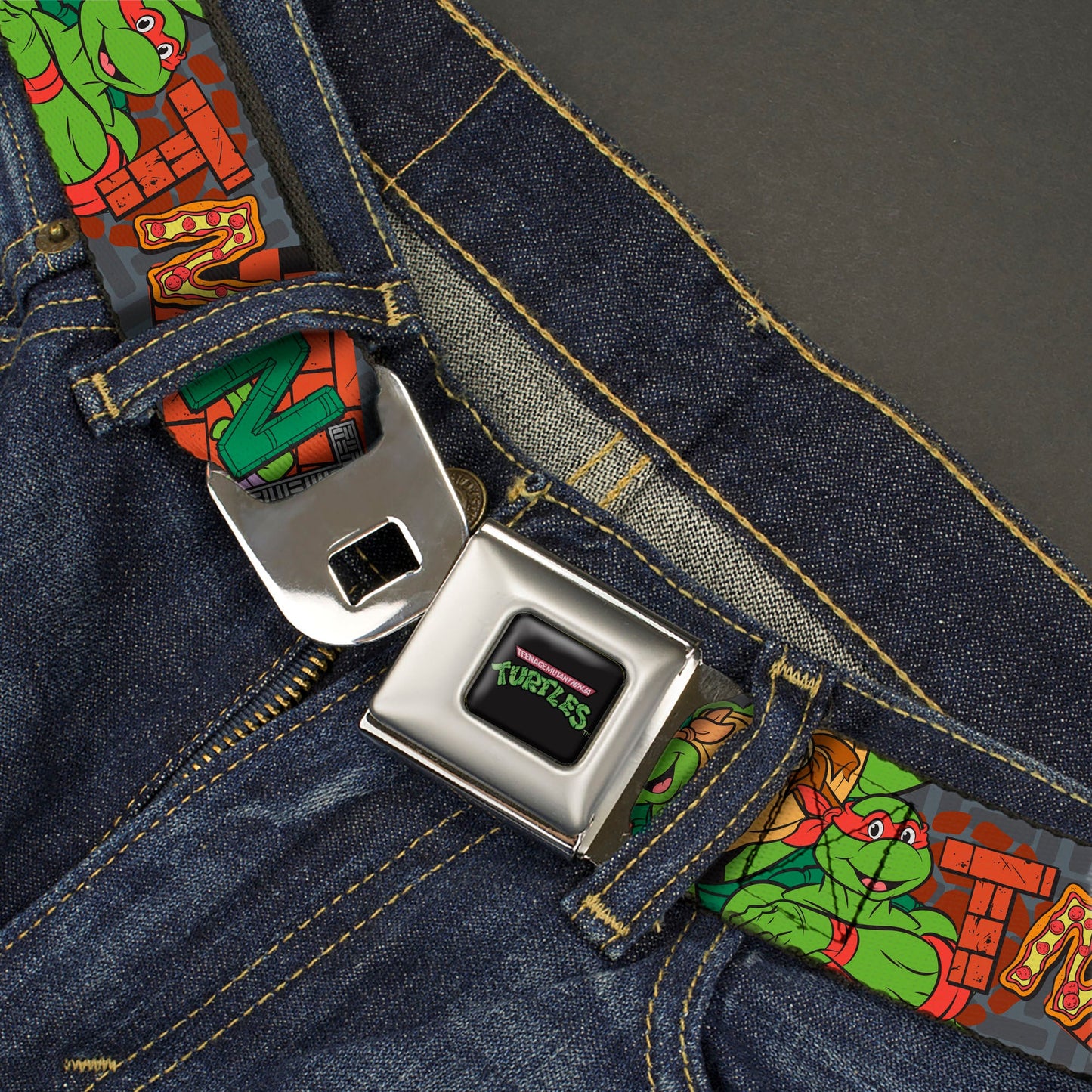 TEENAGE MUTANT NINJA TURTLES Logo Full Color Black Seatbelt Belt - Ninja Turtles TMNT Icons Logo and Group Pose Webbing - MEGA POP COMICS