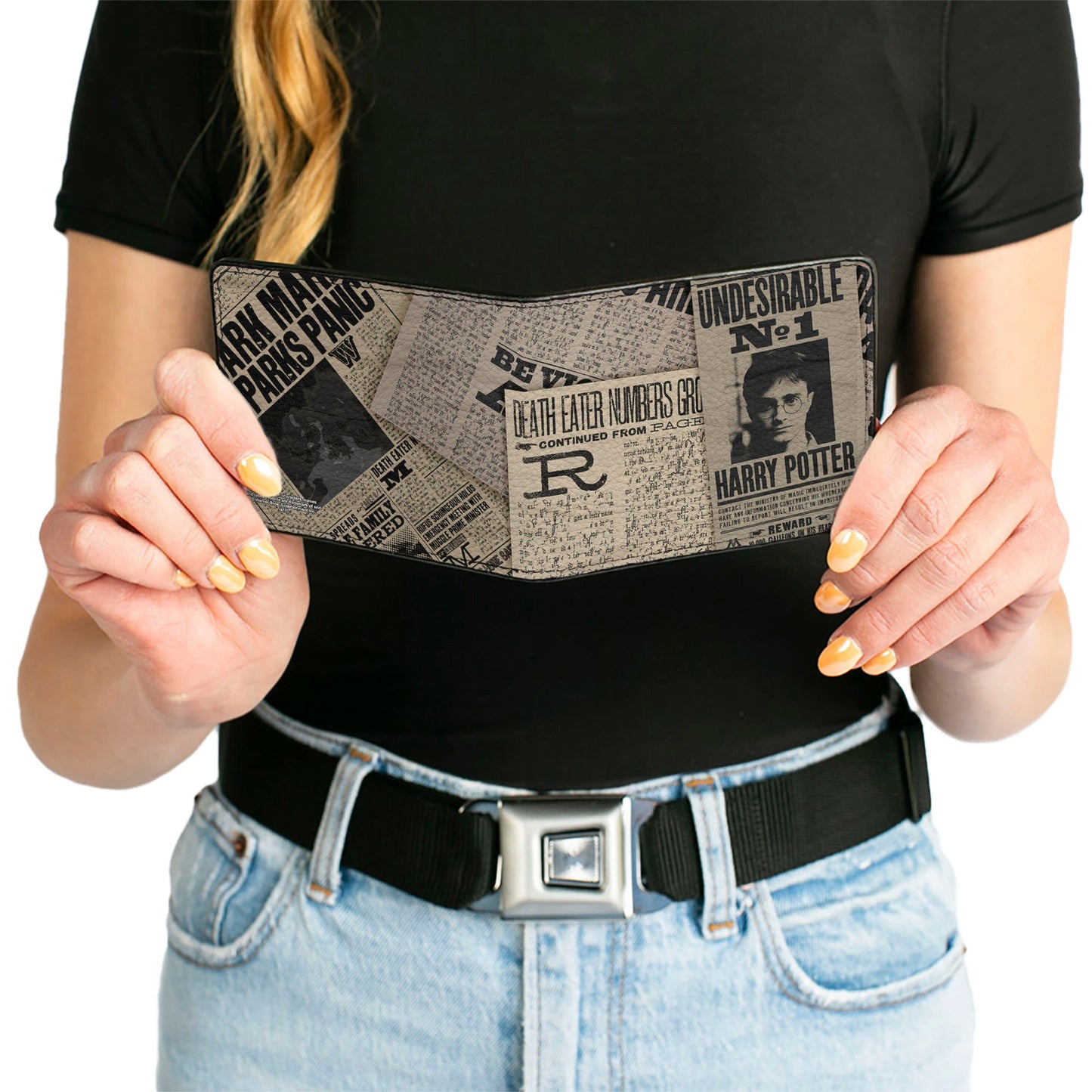 Bi-Fold Wallet - Harry Potter Headlines UNDESIRABLE NO 1 White Black - MEGA POP COMICS
