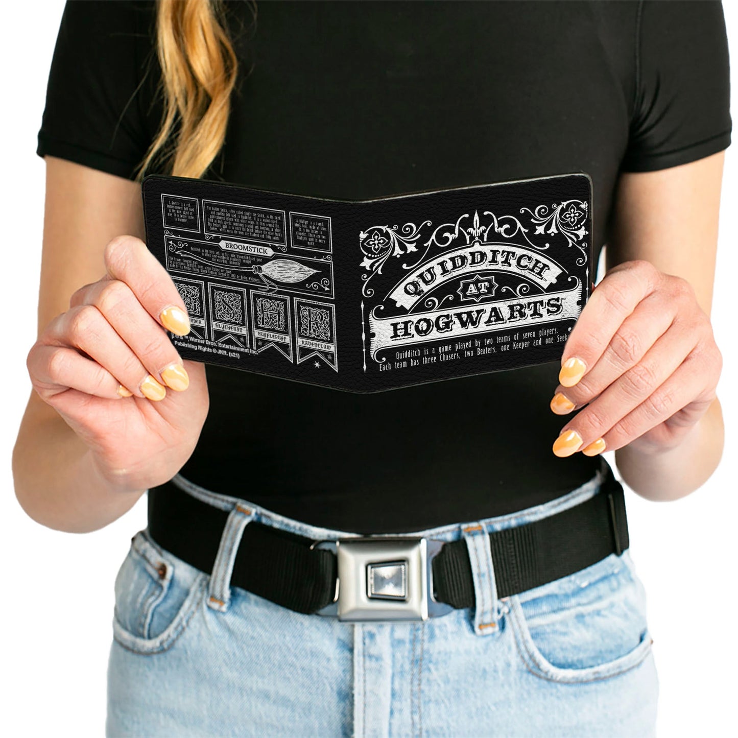 Bi-Fold Wallet - Harry Potter QUIDDITCH AT HOGWARTS Collage Black White - MEGA POP COMICS