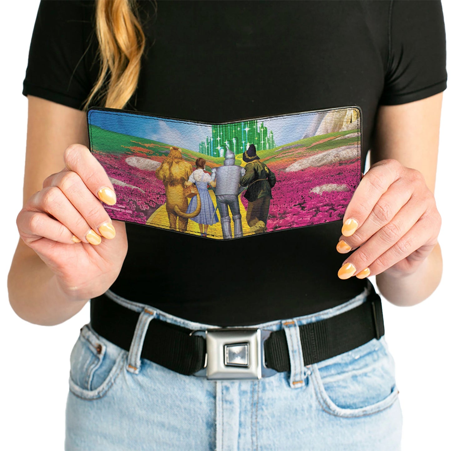 Bi-Fold Wallet - The Wizard of Oz Yellow Brick Road Poppy Field and Emerald City Scene - MEGA POP COMICS
