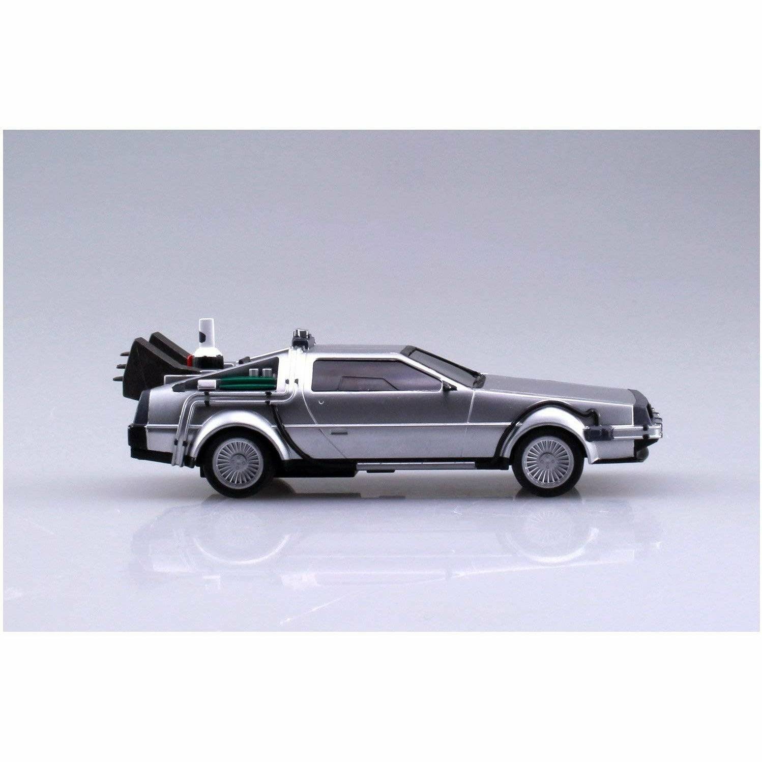 Back to the Future Part II pull-back DeLorean 1:43 scale plastic model kit - MEGA POP COMICS 