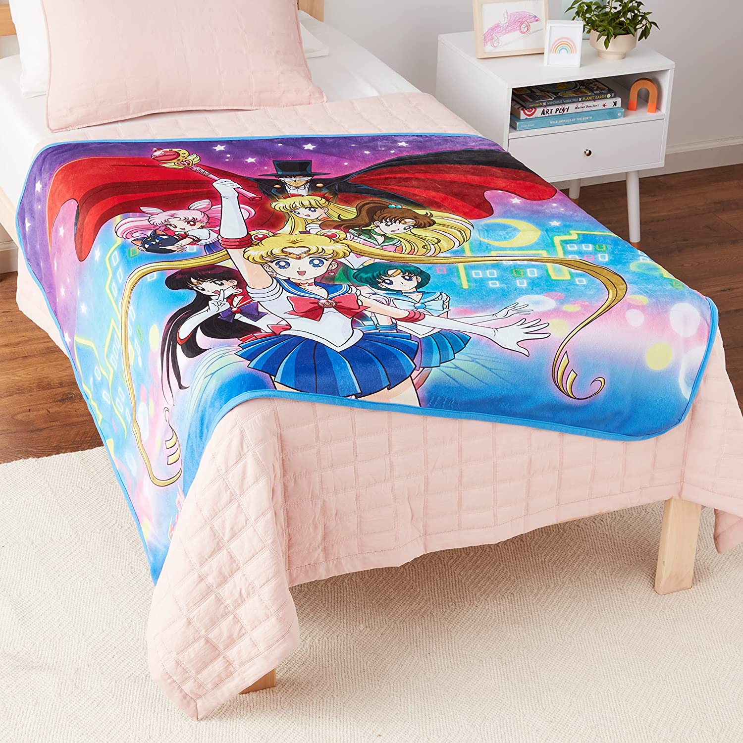 Sailor Moon R - Sailor Moon Group Sublimation Throw Blanket 60in. By 46in. - MEGA POP COMICS 