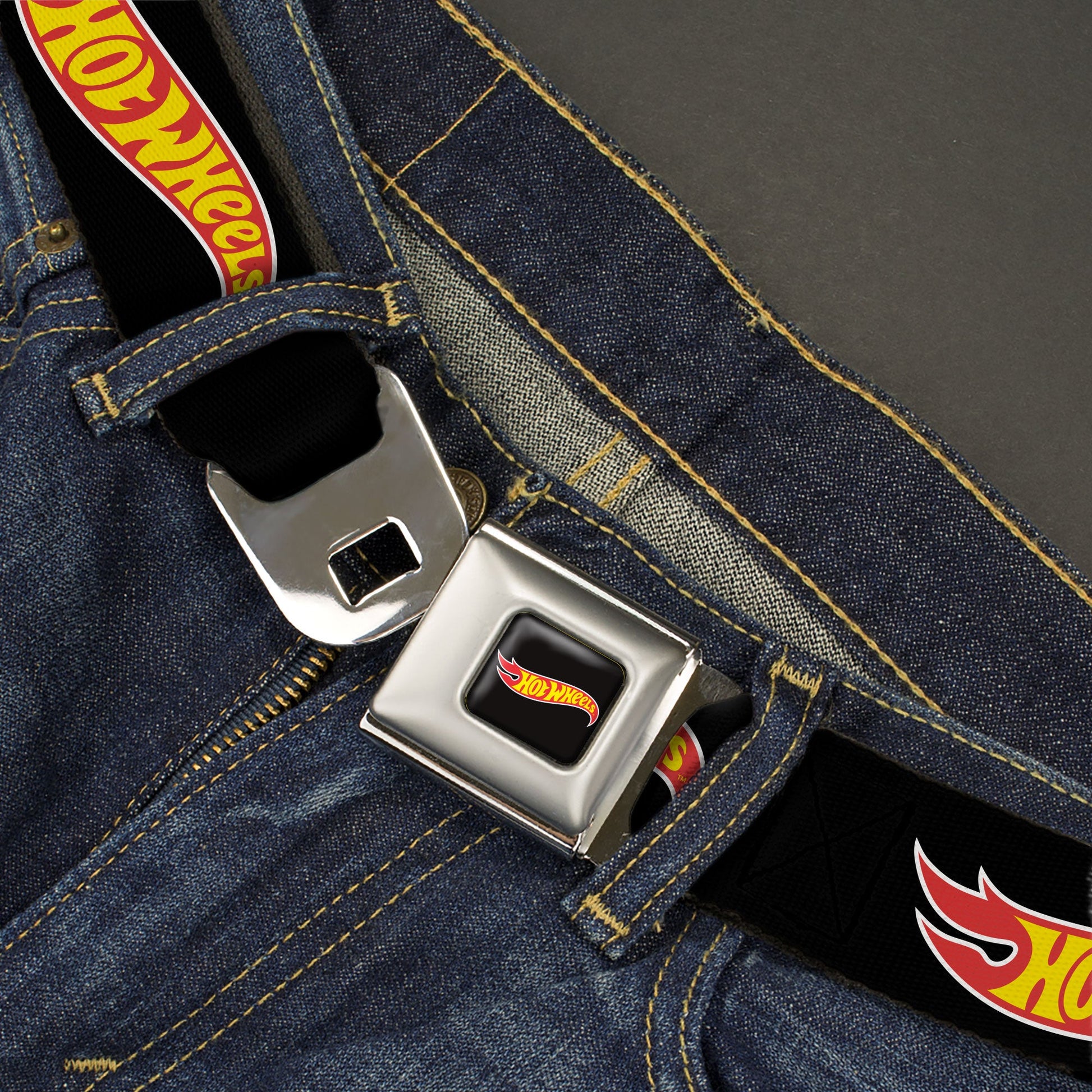 HOT WHEELS Classic Flame Logo Full Color Black/Red/Yellow Seatbelt Belt - HOT WHEELS Classic Flame Logo Black/Red/Yellow Webbing - MEGA POP COMICS 