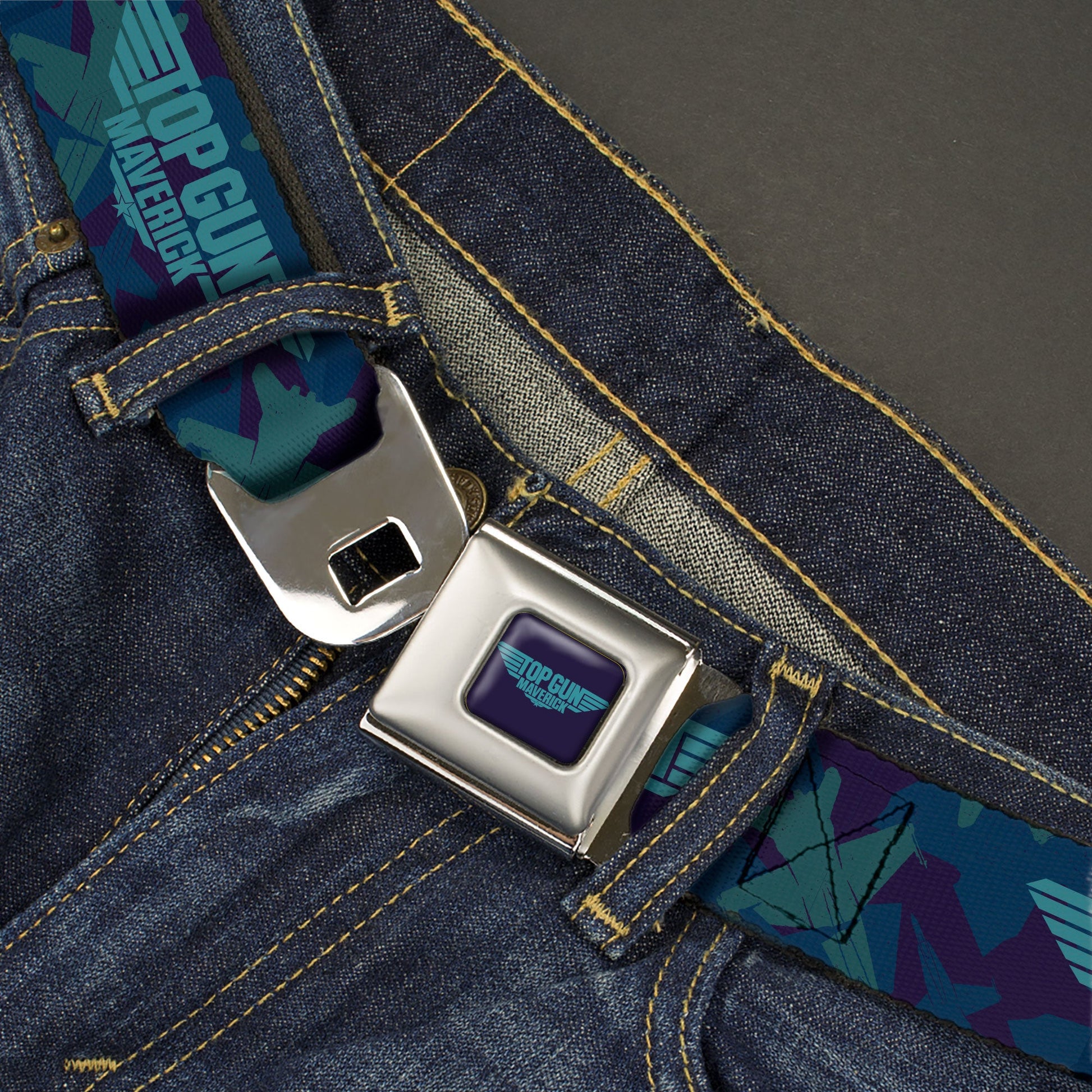 TOP GUN MAVERICK Title Logo Full Color Blues Seatbelt Belt - TOP GUN MAVERICK Title Logo Aircraft Silhouettes Collage Blues Webbing - MEGA POP COMICS 