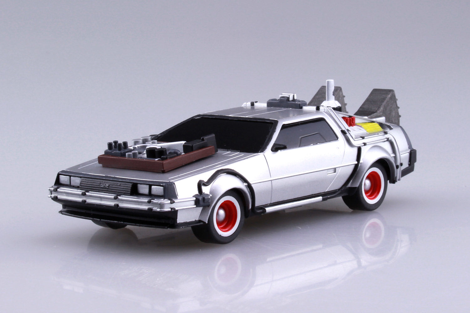Back to the Future Part III pull-back DeLorean 1:43 scale plastic model kit - MEGA POP COMICS 