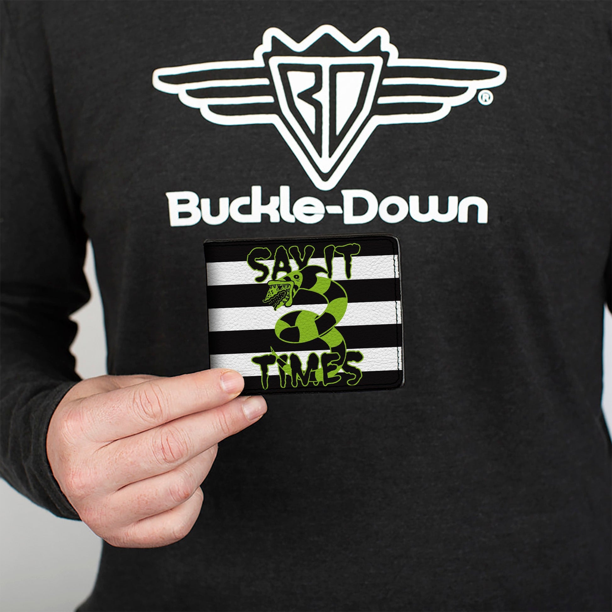 Bi-Fold Wallet - Beetlejuice SAY IT TEN TIMES Sandworm Pose Stripe Black/White/Green - MEGA POP COMICS 